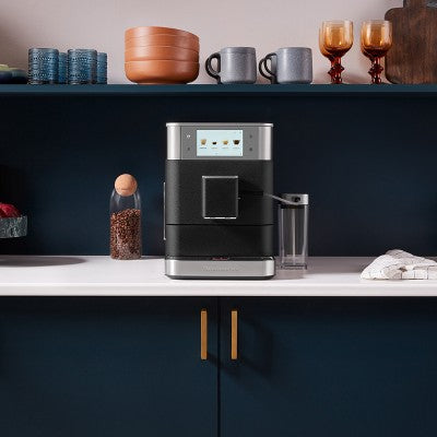 Automatic Espresso Maker with Milk System, Dark Finish
